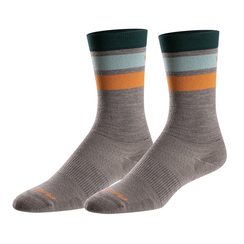 Pearl iZUMi Merino Trail 7″ Socks (Gravel/Camp Green Stripe) (XL)